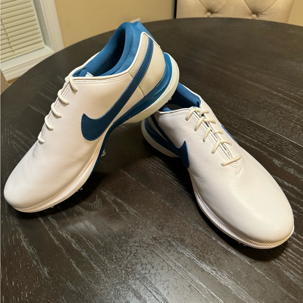 Nike Zoom Victory golf shoes